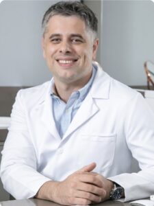 Dr Daniel Lorenzini