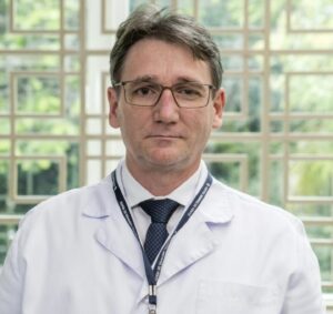 Dr Luis Bassani